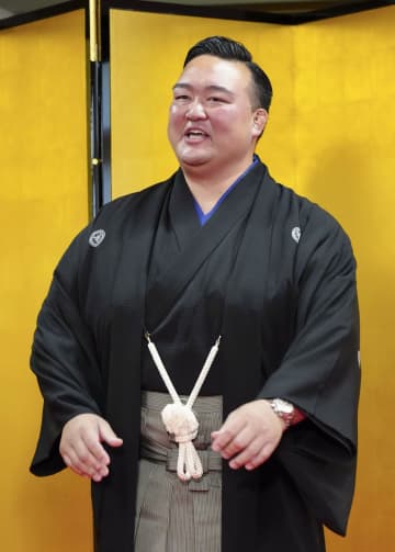 部屋創設4年、横綱育てる　元稀勢の里、独自の発想