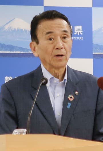富士山のヘリ救助有料化で協議へ　静岡と山梨、遭難多発