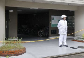 集合住宅に高齢女性遺体、名古屋　住人男性が行方不明