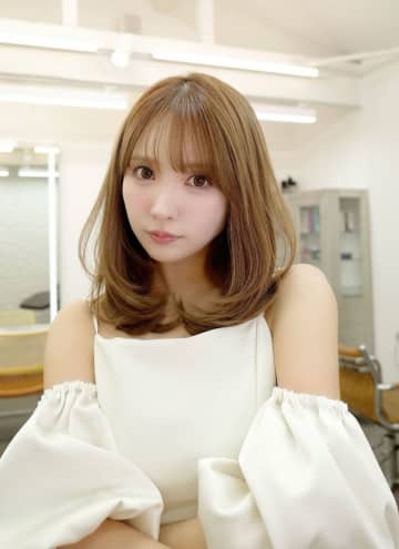 三上悠亜　暗号資産「Mikami Coin」大暴落で非難殺到…本人は“広告塔”強調「スターとつながる新しい方法」公式サイトでアピール