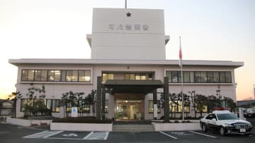 交際相手の家に押しかけ、母親に暴行疑い　29歳男逮捕、岐阜・可児署