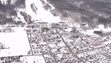 地価上昇率トップを北海道が独占…住宅地は外国人に人気“第2のニセコ”富良野市の31.3％…商業地は次世代半導体工場「ラピダス」効果で千歳市の48.8％…周辺の自治体にも波及「高くて住めない」