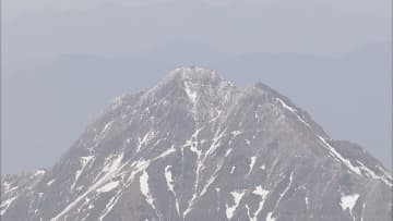 八ヶ岳連峰赤岳で2人遭難　「雪で道がわからない…」行動不能に　付近は大雪、風も強い状況　警察、遭対協が救助活動