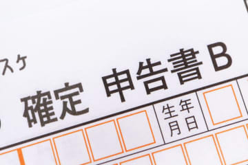 「医療費が年10万円超」だったけど、「確定申告」しないと「損」？ 年収500万円のケースでシミュレーション