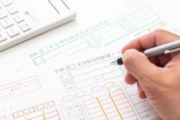 仕事が多忙で「確定申告」の手続きを忘れてた！ 期日を過ぎた場合ペナルティはある？