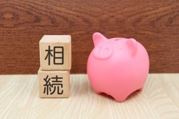 亡くなった父が「50万マイル」保有していたことが発覚…！亡くなってから3ヶ月経っているのですが“相続”できるのでしょうか。