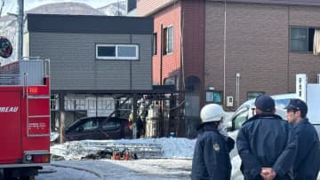 速報「1階から火が出ている」札幌市手稲区の2階建て住宅で火事　住人は外出中でけが人なし　札幌市手稲区