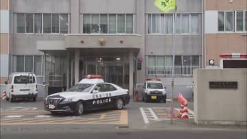 「大声を出している人がいる」空港で49歳男性の肩を押す暴行　男性の妻と知人の35歳男「押したというなら押した」北海道・釧路空港
