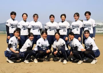 花巻南ソフトボール部　全国高校女子選抜大会出場　２１日、西条（愛媛）と初戦