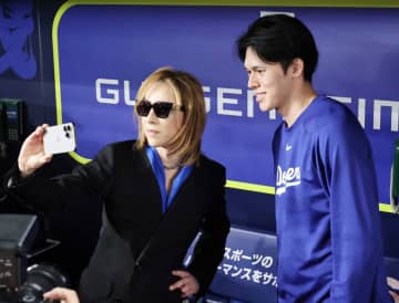 佐々木朗希がメジャー昇格　ドジャース発表　19日先発、東京Dでお披露目　YOSHIKIと自撮りも