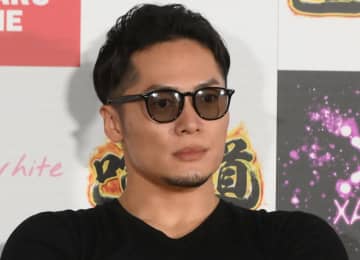 「俳優さんみたい」BD最強の“孤高の闘神”の印象一変さわやかモデルショットにネット騒然「痩せてますますイケメンに」「格好よすぎ」