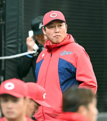 広島・新井監督 対外試合ワースト10失点、2戦連続完封負けも前向き「問題ない」「逆に本番、気合も入る」