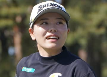 シブコや勝みなみも歴史的一戦を堪能　女子ゴルファーたちが東京ドームで大リーグ開幕シリーズ観戦　SNSに投稿