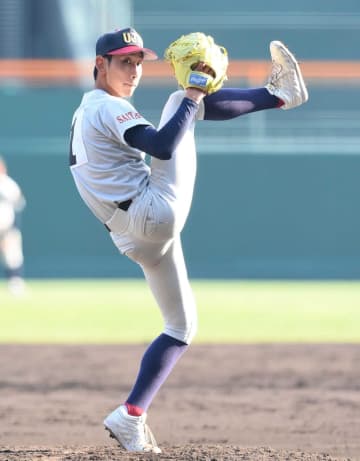 浦和実が初出場初星　変則左腕・石戸が大阪桐蔭倒した滋賀学園を完封「率直にうれしいです」