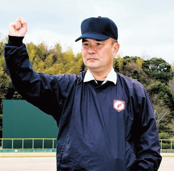 聖地・甲子園「公正なジャッジで選手の成長を応援」　元高校球児、出雲市の藤原さん　センバツで審判派遣　島根県