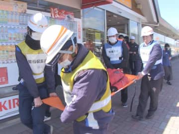 名神高速養老ＳＡで防災訓練 大規模地震に備え