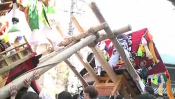 神輿の激しいぶつかり合いに観客から歓声…広島・三原市の春祭り「ふとんだんじり」