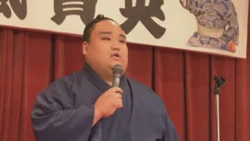 大相撲春場所　十両の風賢央（西予市出身）は幕下二枚目の大奄美に送り出しで白星　３勝２敗に【愛媛】