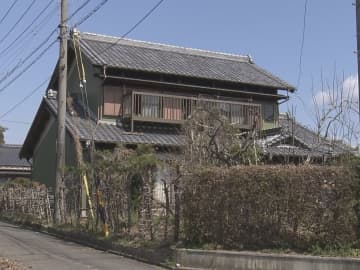 中にいた住人の49歳女性と連絡取れず…愛知県稲沢市で住宅が燃える火事 年齢や性別不明の1人が死亡