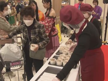 鳥インフル発生で価格等に影響…愛知県産の鶏肉や卵のPRイベント 名古屋コーチン使った炊き込みご飯の試食等