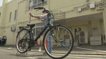 仙台の交差点で自転車が軽トラックにはねられる　自転車の80代男性が意識不明の重体