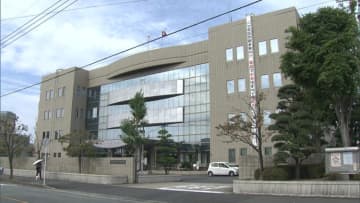 ＳＮＳで知り合った女に会った後　筑後川河川敷で男３人に取り囲まれ強盗被害