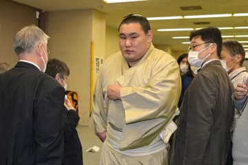 【春場所】豊昇龍が３個目の金星配給　４敗目でＶ絶望的　八角理事長「気持ちが切れた。厳しい」