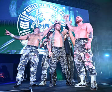 【新日本】H.O.ＴがＷＤとの金網戦に敗れバレットクラブ追放　EVIL「そんな名前はハナから要らねえんだコノヤロー」