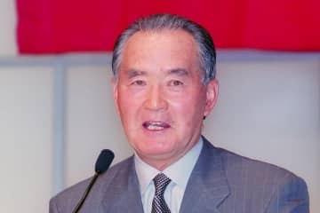 長嶋茂雄さん訃報で転売ヤー暗躍　無料の新聞号外についた「お値段」