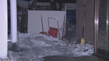 屋根の雪下ろし中の事故か　1人暮らしの高齢女性が死亡　　北海道帯広市