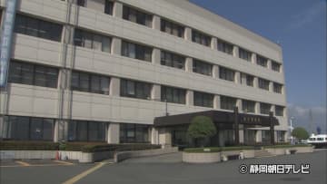 泥酔状態の男が駆け付けた警察官の顔を殴って逮捕　静岡・富士市