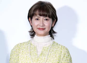 13年前に子宮全摘→「再々再発」で抗がん剤治療中の女優　「今日は子宮とさよならした日」と13日に明かす