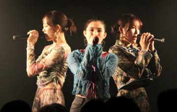 3月で解散の「et－アンド－」が涙と笑顔のラストライブ　コロナ禍で始まった挑戦、にじむ本音「もうちょっと…」