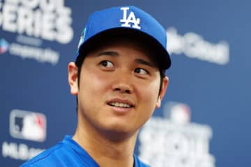 大谷翔平、打撃コーチと“時差ボケ対策”も万全　ロバーツ監督が裏話明かす「飛行機に乗ったら全部寝るつもり」