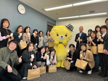 「越前織」を使用した「おなまえわっぺん」を福井県坂井市内の全園児に無料で配布するプロジェクトを開始　坂井市のご当地キャラクター「坂井ほや丸」をデザインに採用