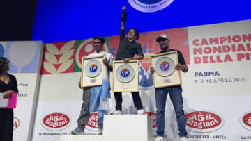 北海道発！ピザ職人が世界大会で3度目の優勝を達成　HOKKAIDO PIZZA giocosoの快挙　「Campionato Mondiale Della Pizza 2025」ピザフリースタイル部門優勝