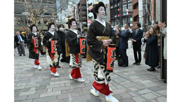 TBSテレビが参加する「Tokyo Creative Salon 2025」のイベント期間中に「AKASAKA GEISHA PARADE」を開催 / Screens