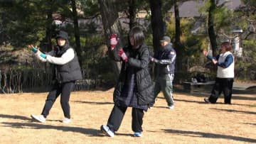 寒空の下「太極拳」学ぶ　氷点下の厳しい冷え込み…あす10日は寒さ緩む見込み　鹿児島