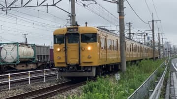 JR山陽本線の庭瀬駅付近で踏切の遮断棒が折れ徐行運転　山陽本線・伯備線の一部列車に遅れや運転取り止め（午前10時30分現在）【岡山】