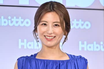 元テレ朝人気アナ、人気キャラの生誕祭参加を報告　近影に「日焼けして綺麗」「健康的」の声