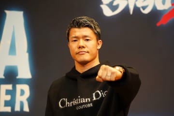 亀田和毅、3階級制覇挑戦が決定　王者レオのファイトマネーは「1億円超」…興毅ファウンダーが明かす「軽量級に比べて跳ね上がる」