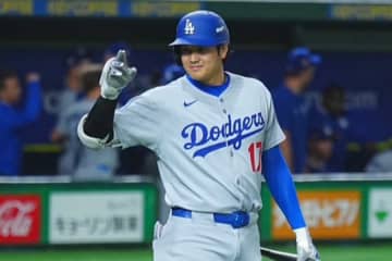 隠れた足裏の秘密を大谷翔平自ら公開「愛が溢れてる」　ストレッチした時に「見えてました」話題沸騰