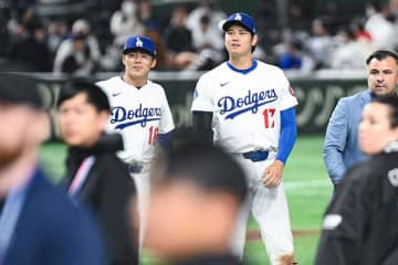 MLB東京シリーズ終了後に「奇跡の1枚が」　グラウンドで感動の光景に「涙腺崩壊」ノーサイド5ショット