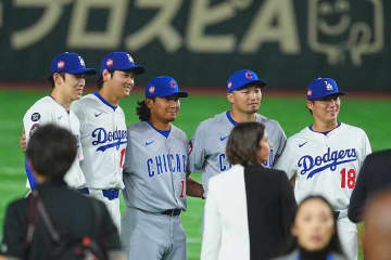 大谷翔平、写真撮影でセンター断る　英語で咄嗟に…今永に譲り「いいんだ、彼の方が年上だから」際立つ謙虚さ