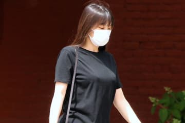 眞子さん　目撃された“ゆったりシルエット”アウターに広がる驚き…NY生活3年で見せた「ファッションの変化」