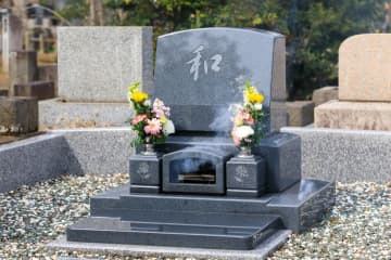 「偉人の墓みだいだな…」娘を唖然とさせた、破天荒な父が遺した「意外すぎるもの」