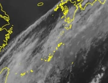 沖縄・大東地方では落雷や突風などに注意　降り始めから2日で300mm近い雨量の記録も　大気の状態が不安定なため【雨と風のシミュレーション 3時間ごと】