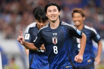 「どうやって戦うべきかを皆わきまえていた」W杯予選で首位独走！ 南野拓実が語る圧倒的な強さの要因。ポイントに挙げた試合は…