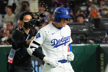 「奥様と行かれたんですか？」大谷翔平の衝撃２ランを東京Ｄで目撃したバレーボール界きっての“モテ男”が話題！「どこにいても絵になる」