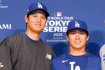 東京各所に“大谷翔平”や“山本由伸” 異常な広告の数にMLB記者も驚き！「ベースボールがいたるところにある。信じられない」